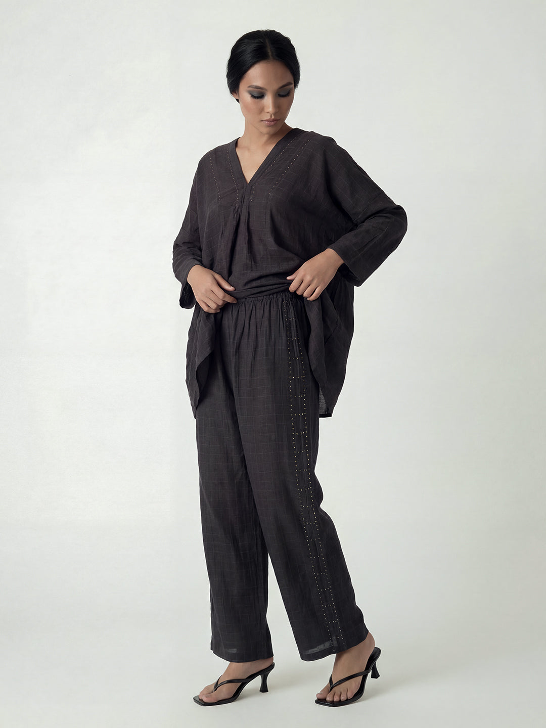 Subtle grid Trousers