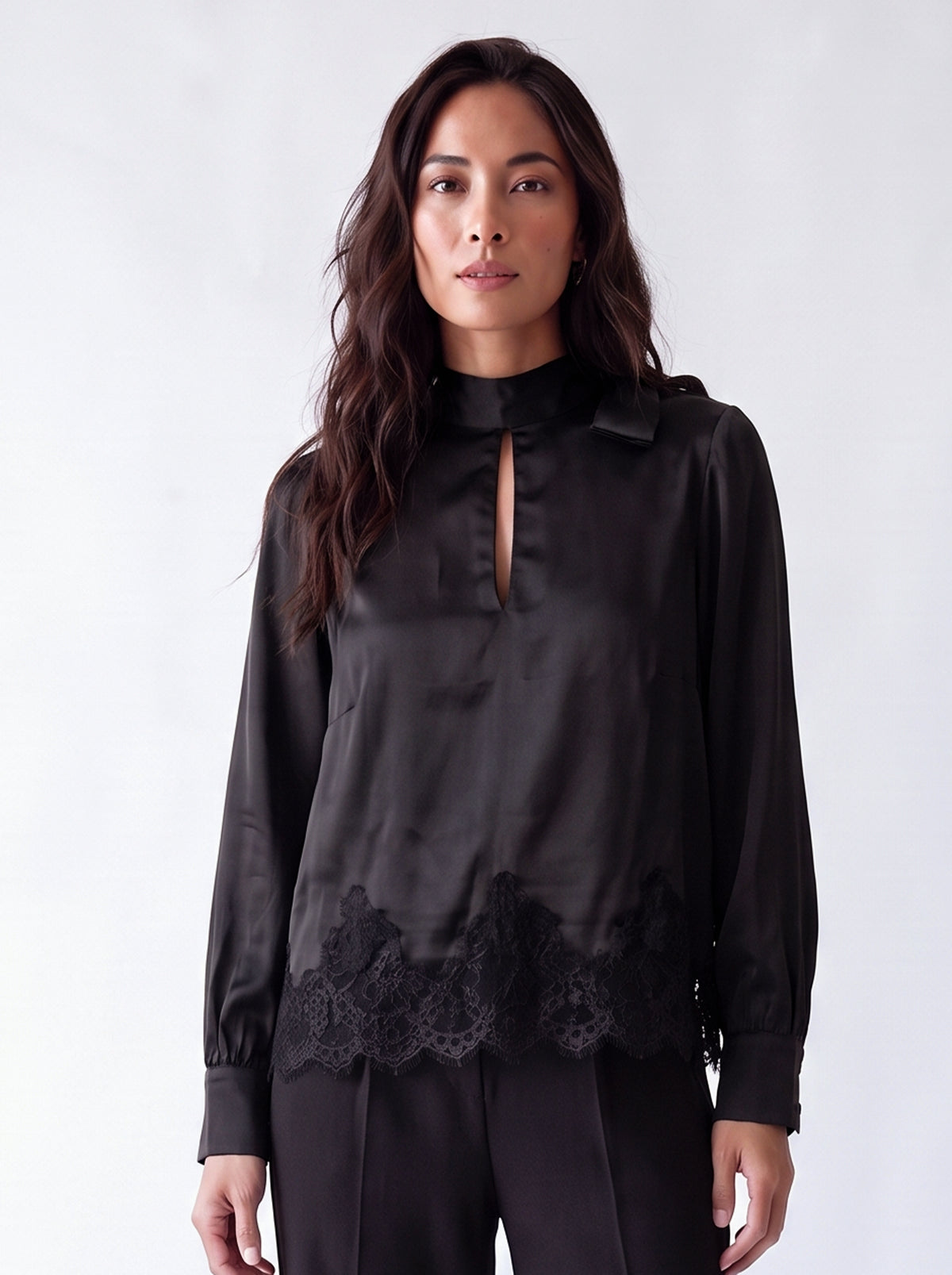 Tie-detailed lace trimmed top