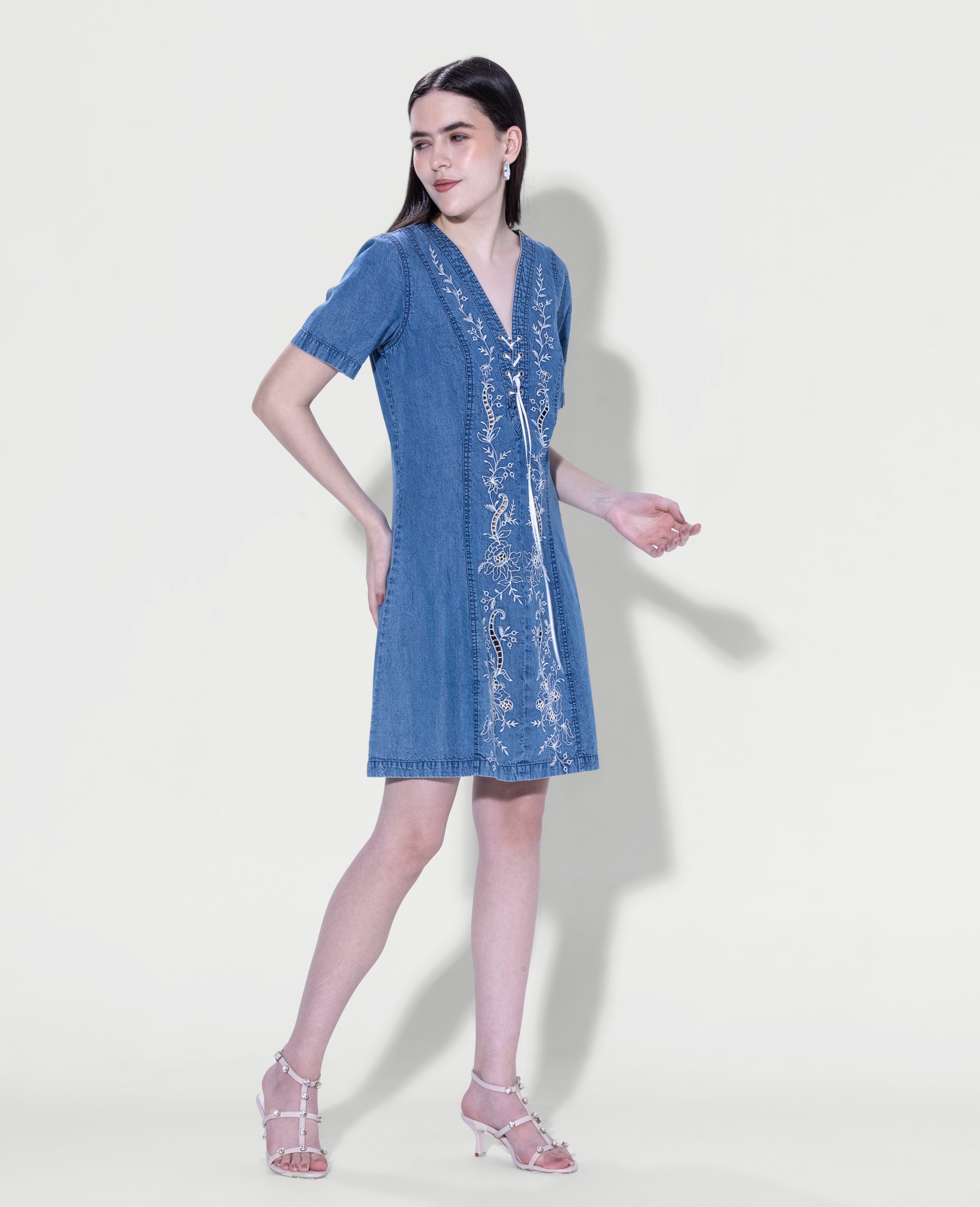 Embroidered lace-up dress