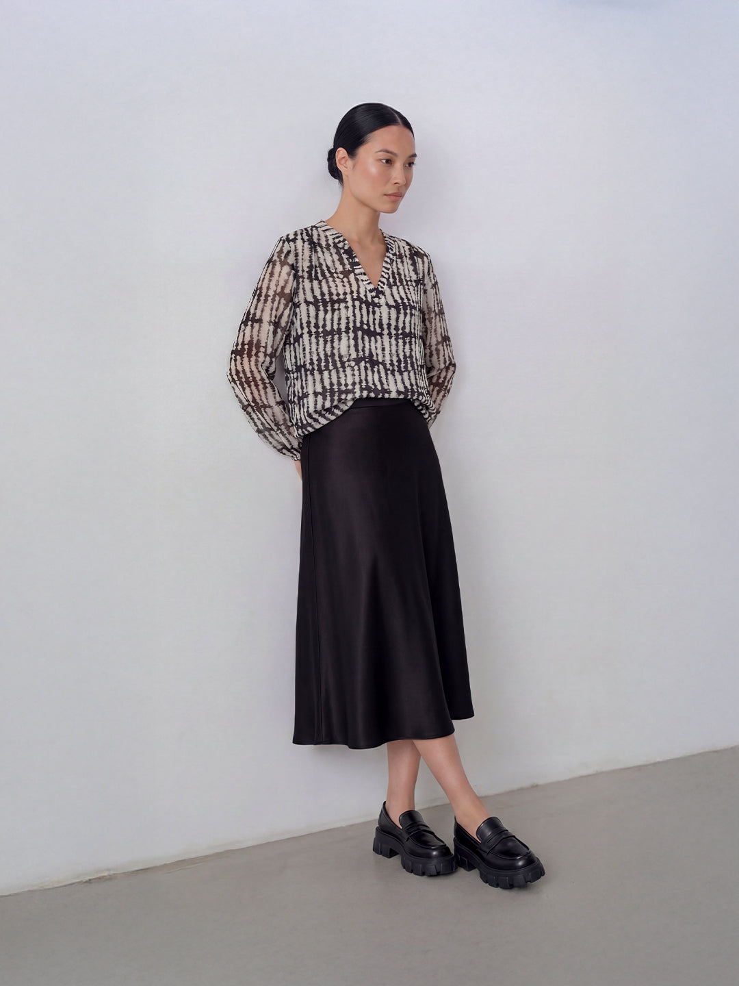 Sleek Black Flared Skirt