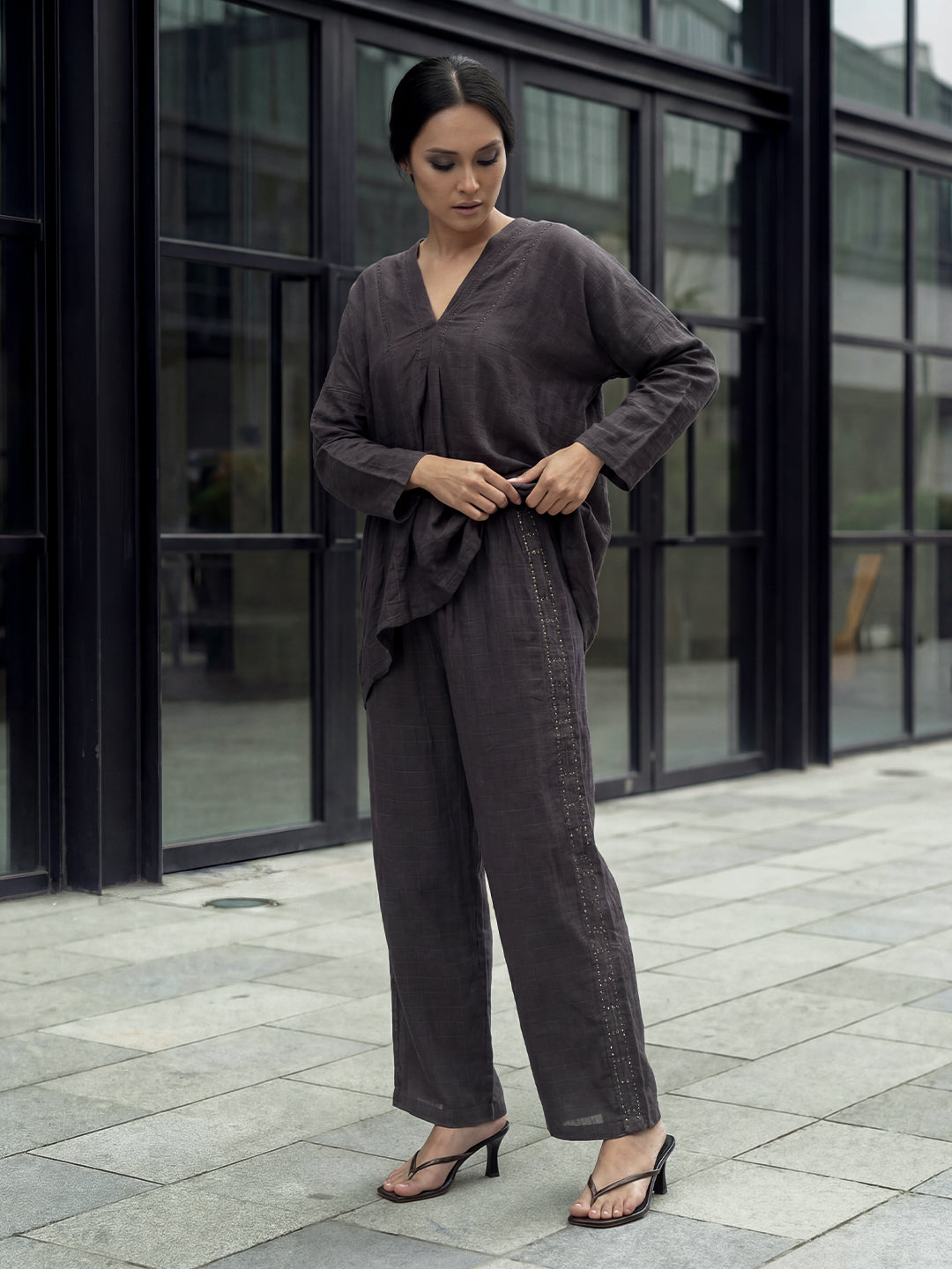 Subtle grid Trousers