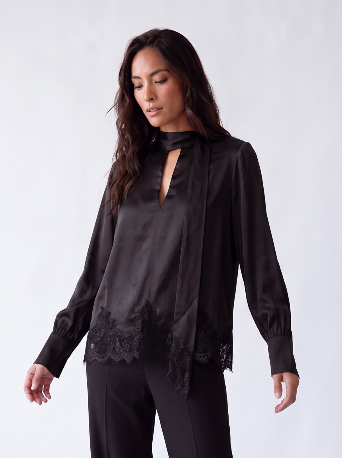 Tie-detailed lace trimmed top
